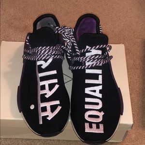 PW HU HOLI HUMAN RACE NMD